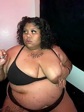 Snapshot of BlaxicanaMami chatting on September 2025 05:01:02 AM BlaxicanaMami online show from September 2025 05:01:02 AM