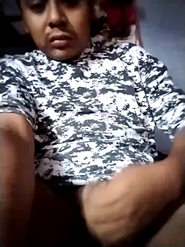 Snapshot of FrancoHot_56 chatting on February 2026 07:12:01 PM FrancoHot 56 online show from February 2026 07:12:01 PM