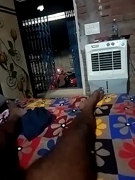 Snapshot of Rahul_Razz chatting on October 2025 06:28:02 PM Rahul Razz online show from October 2025 06:28:02 PM