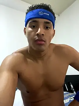 Snapshot of Smith_Fitness chatting on September 2025 02:30:02 PM Smith Fitness online show from September 2025 02:30:02 PM