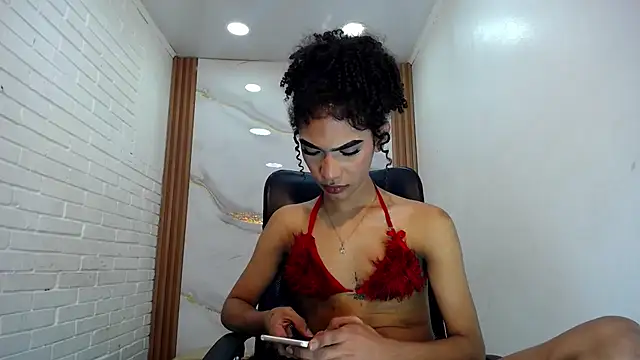 Penelopee Rouse online show from October 2025 07:23:02 PM