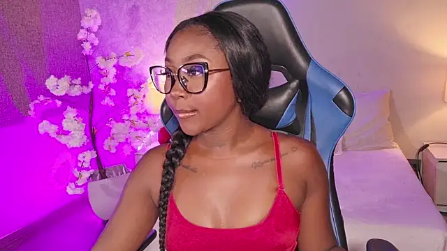 Snapshot of Kishalove_ chatting on April 2026 10:48:01 AM Kishalove online show from April 2026 10:48:01 AM