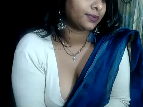 Snapshot of DearKimmi chatting on December 2024 08:27:02 PM DearKimmi online show from December 2024 08:27:02 PM