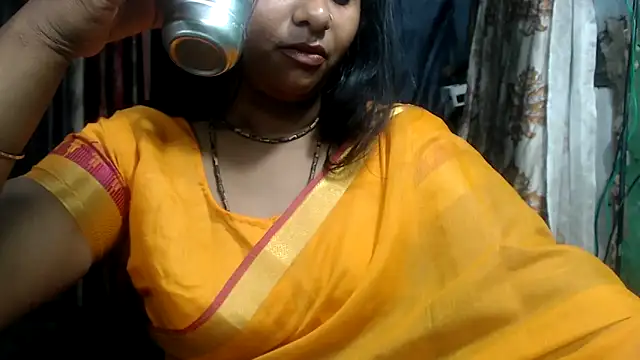 Snapshot of DearKimmi chatting on February 2025 05:07:01 PM DearKimmi online show from February 2025 05:07:01 PM