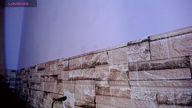 Snapshot of DaraKat18 chatting on November 2025 11:04:02 PM DaraKat18 online show from November 2025 11:04:02 PM