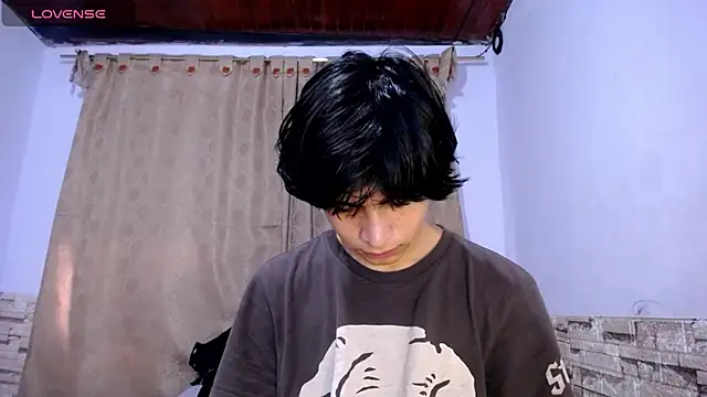 Snapshot of DaraKat18 chatting on February 2026 10:03:02 PM DaraKat18 online show from February 2026 10:03:02 PM