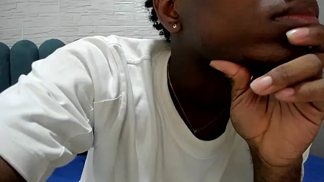 Amare 25 online show from November 2025 06:40:02 PM