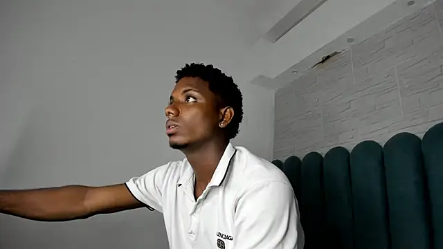 Amare 25 online show from November 2025 06:42:02 PM