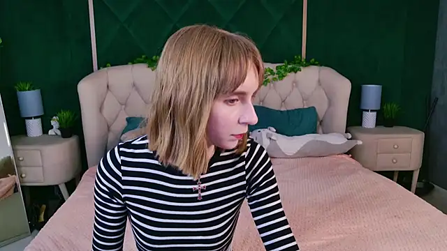 Beverly Gomes online show from November 2025 03:40:01 PM