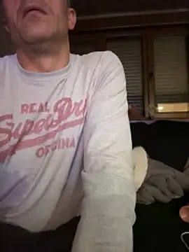 ruberofre online show from November 2025 12:55:01 AM