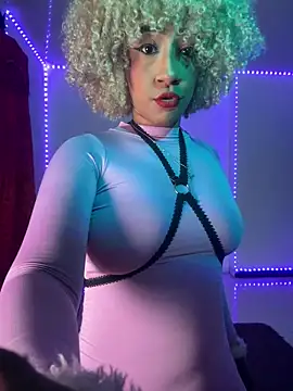 Dark chanel online show from February 2026 05:13:02 AM