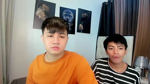 Snapshot of KentAivan chatting on September 2025 06:21:01 PM KentAivan online show from September 2025 06:21:01 PM