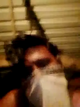 Snapshot of CUTE-004 chatting on October 2025 05:20:02 PM CUTE-004 online show from October 2025 05:20:02 PM