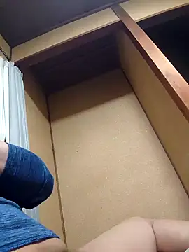 Snapshot of TOKUDAVN94 chatting on April 2026 09:16:01 AM TOKUDAVN94 online show from April 2026 09:16:01 AM