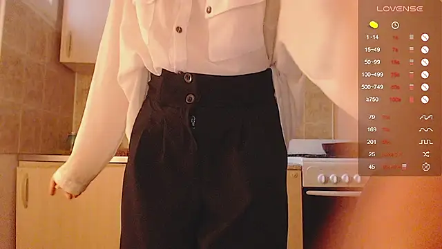 Snapshot of ohmycheryl chatting on November 2025 10:45:02 PM ohmycheryl online show from November 2025 10:45:02 PM