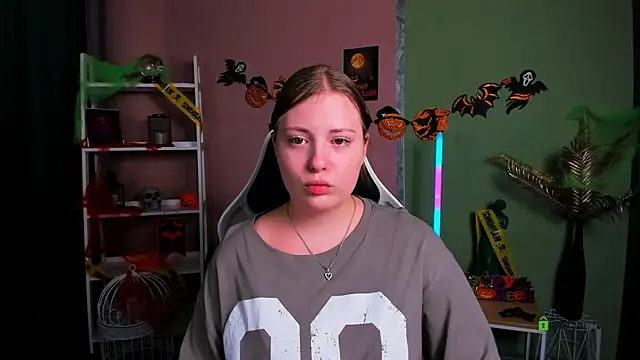 Snapshot of melani_bumm chatting on October 2025 05:52:01 AM melani bumm online show from October 2025 05:52:01 AM