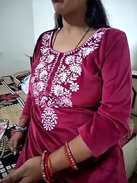 Snapshot of your_favourite_bhabhi chatting on November 2025 05:52:02 AM your favourite bhabhi online show from November 2025 05:52:02 AM