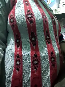 Snapshot of your_favourite_bhabhi chatting on February 2026 11:21:02 PM your favourite bhabhi online show from February 2026 11:21:02 PM