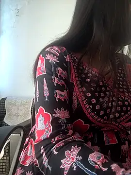 Snapshot of your_favourite_bhabhi chatting on February 2026 07:17:01 AM your favourite bhabhi online show from February 2026 07:17:01 AM