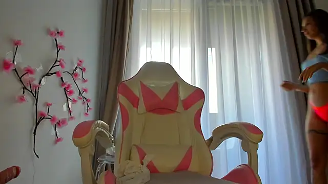 Anya Belle online show from June 2026 04:14:02 AM