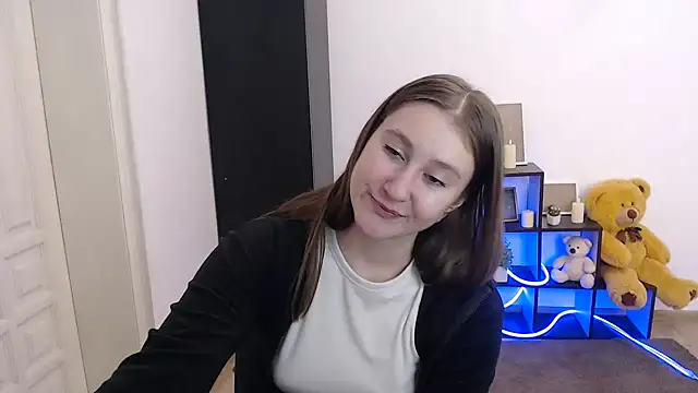 Snapshot of Milka_kamila chatting on November 2025 12:34:01 PM Milka kamila online show from November 2025 12:34:01 PM