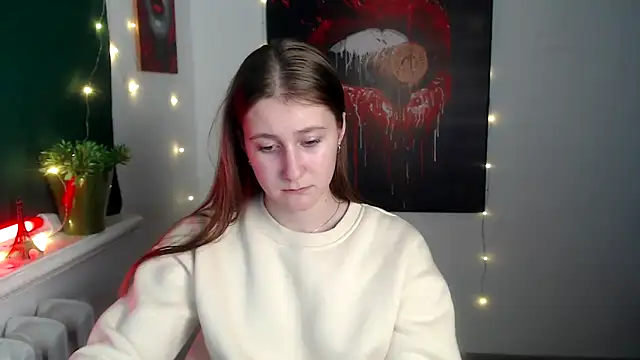 Snapshot of Milka_kamila chatting on November 2025 04:55:01 PM Milka kamila online show from November 2025 04:55:01 PM