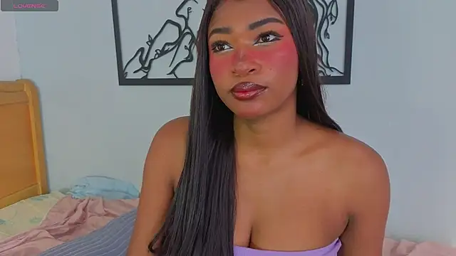 SophiaBloss online show from February 2026 01:44:01 PM