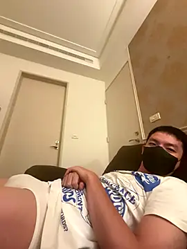 Snapshot of kaikai1335 chatting on October 2025 02:36:01 PM kaikai1335 online show from October 2025 02:36:01 PM