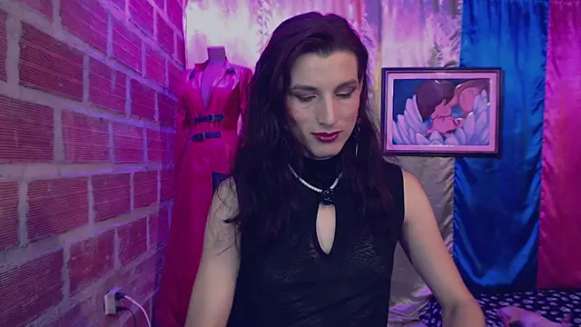 Snapshot of Moira-Hot chatting on November 2025 10:22:02 PM Moira-Hot online show from November 2025 10:22:02 PM