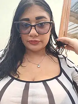 Monse--145 online show from December 2025 02:56:02 PM