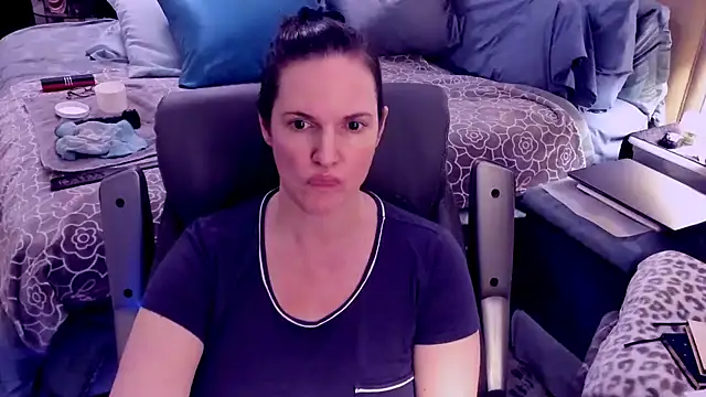 Snapshot of ninajaymes chatting on December 2024 11:05:02 PM ninajaymes online show from December 2024 11:05:02 PM