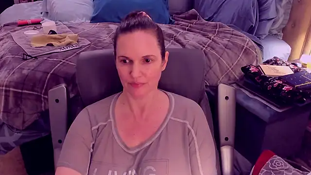 Snapshot of ninajaymes chatting on January 2025 05:58:01 AM ninajaymes online show from January 2025 05:58:01 AM