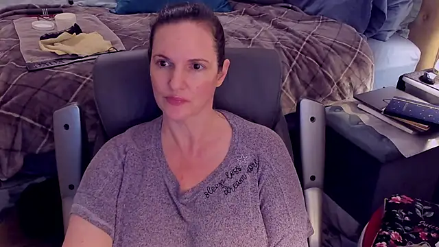 Snapshot of ninajaymes chatting on January 2025 05:03:01 AM ninajaymes online show from January 2025 05:03:01 AM