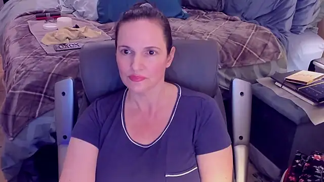 Snapshot of ninajaymes chatting on January 2025 08:20:01 AM ninajaymes online show from January 2025 08:20:01 AM