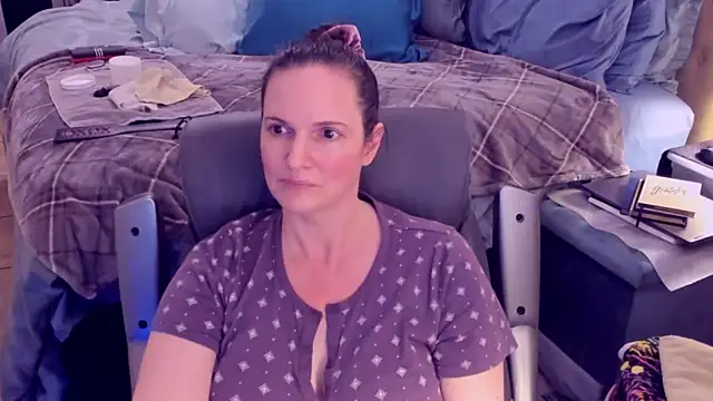 Snapshot of ninajaymes chatting on January 2025 08:45:01 AM ninajaymes online show from January 2025 08:45:01 AM