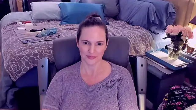 Snapshot of ninajaymes chatting on January 2025 03:55:02 PM ninajaymes online show from January 2025 03:55:02 PM