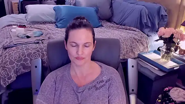 Snapshot of ninajaymes chatting on January 2025 07:07:01 PM ninajaymes online show from January 2025 07:07:01 PM