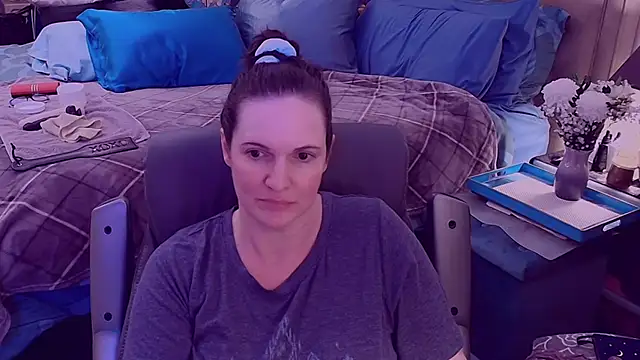 Snapshot of ninajaymes chatting on February 2025 03:31:02 AM ninajaymes online show from February 2025 03:31:02 AM