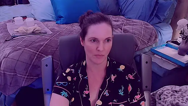 Snapshot of ninajaymes chatting on February 2025 01:03:01 PM ninajaymes online show from February 2025 01:03:01 PM