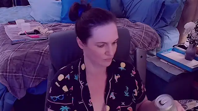 Snapshot of ninajaymes chatting on February 2025 04:10:02 PM ninajaymes online show from February 2025 04:10:02 PM