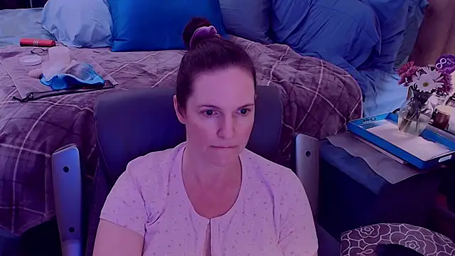 Snapshot of ninajaymes chatting on March 2025 02:18:02 AM ninajaymes online show from March 2025 02:18:02 AM