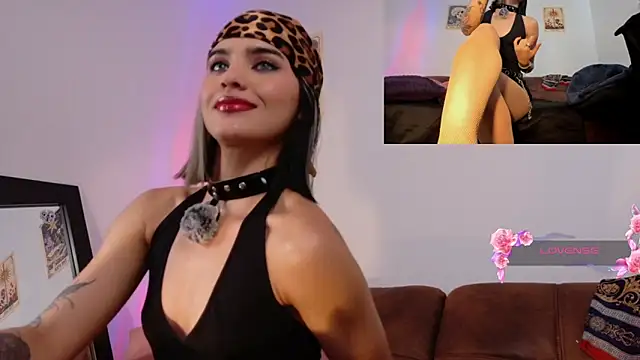 La Diabla 111  online show from May 2026 01:39:01 PM
