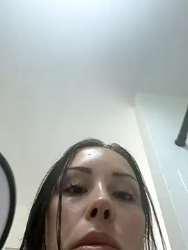 Snapshot of gardenxrose chatting on September 2025 11:05:02 PM gardenxrose online show from September 2025 11:05:02 PM