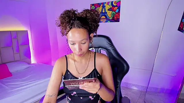 JennyLawrence online show from October 2025 08:17:02 PM