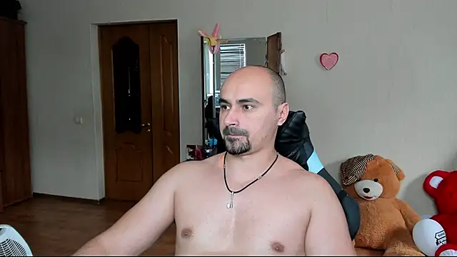 Snapshot of Gri_SH chatting on September 2025 12:10:02 PM Gri SH online show from September 2025 12:10:02 PM