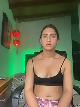 lola diez online show from November 2025 09:03:02 PM