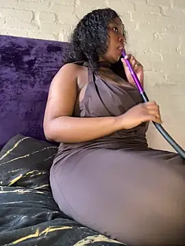 QUEEN NOBUHLE 777 online show from September 2025 01:34:02 PM