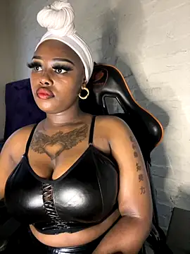 QUEEN NOBUHLE 777 online show from September 2025 10:31:01 AM