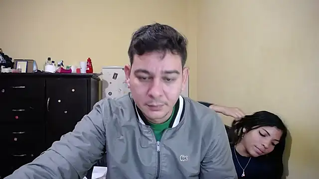 Snapshot of arvahot69 chatting on October 2025 10:28:02 PM arvahot69 online show from October 2025 10:28:02 PM