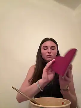 SophiiaStarr online show from April 2026 07:47:02 PM